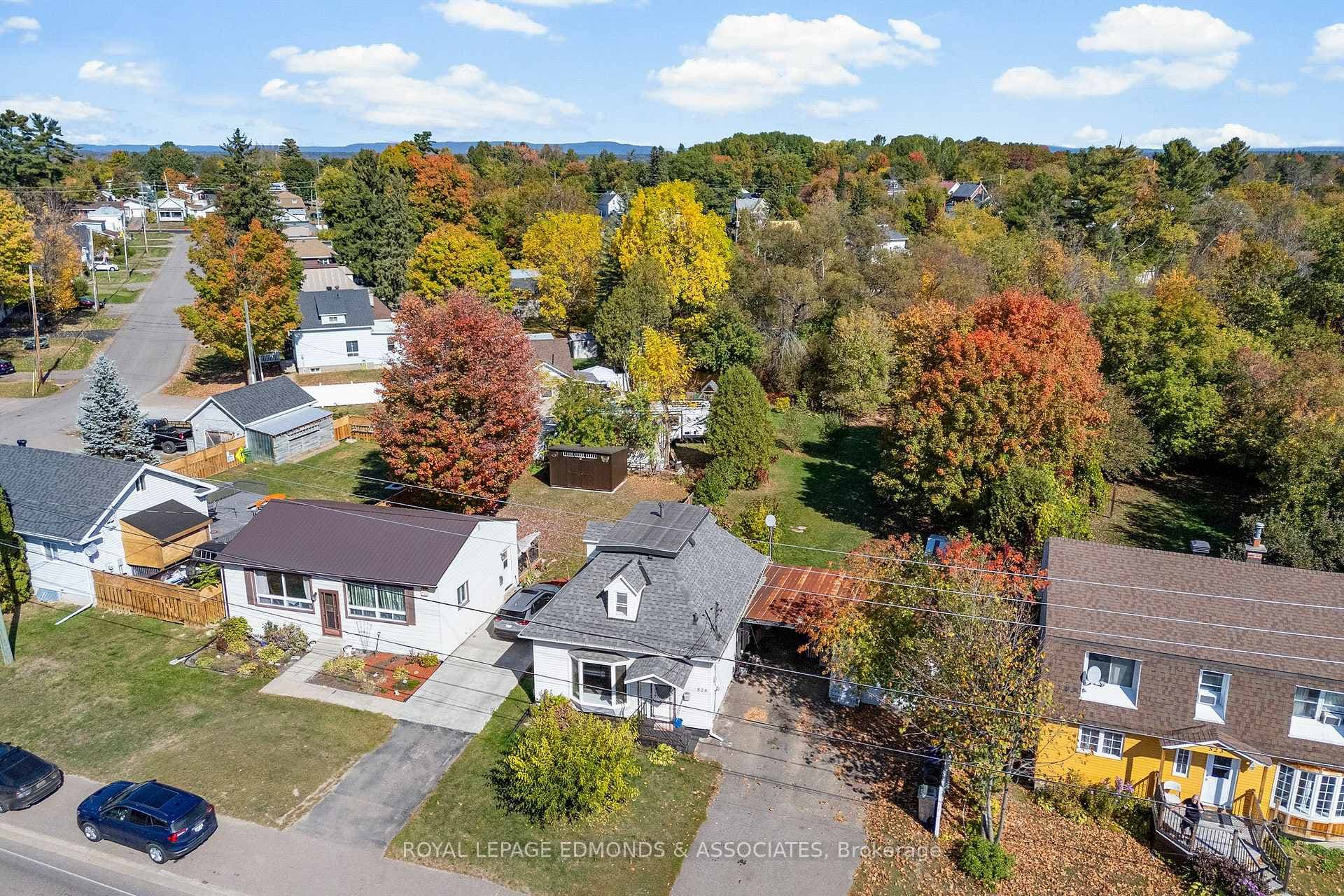 525 Boundary Road, Pembroke, ON K8A 6L7 - Photo 1