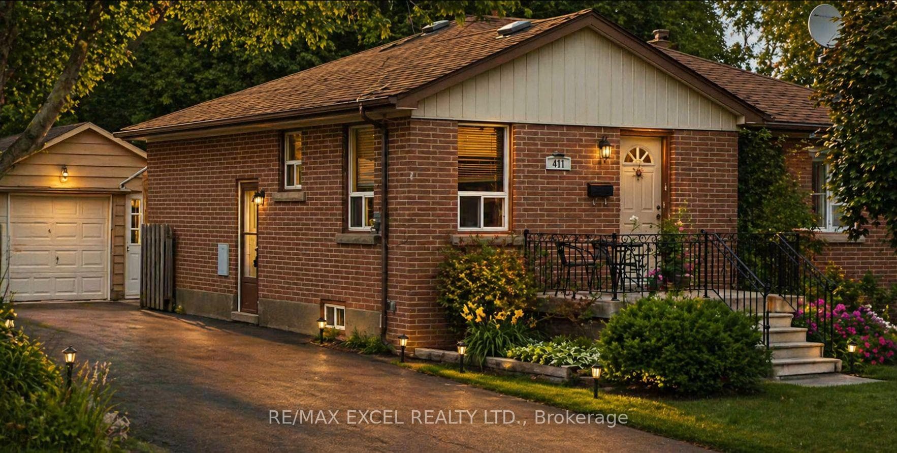 411 Marybay Crescent, Richmond Hill, ON L4C 2X5 - Photo 1