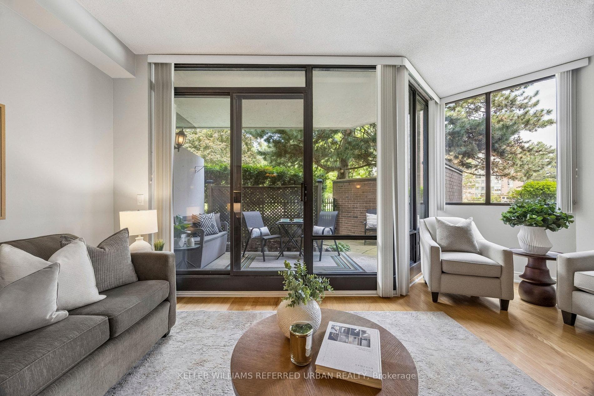 40 Baif Boulevard Unit 103, Richmond Hill, ON L4C 5M9 - Photo 1