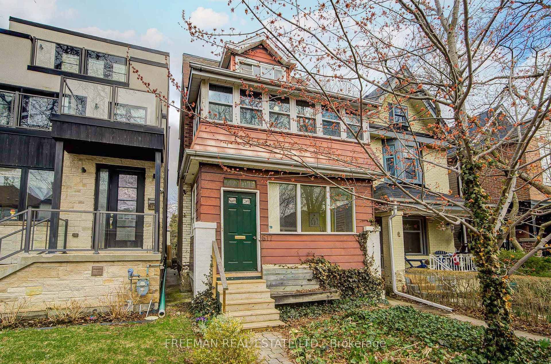 617 Clinton Street, Annex / Yorkville / Summerhill, ON M6G 2Z8 - Photo 1