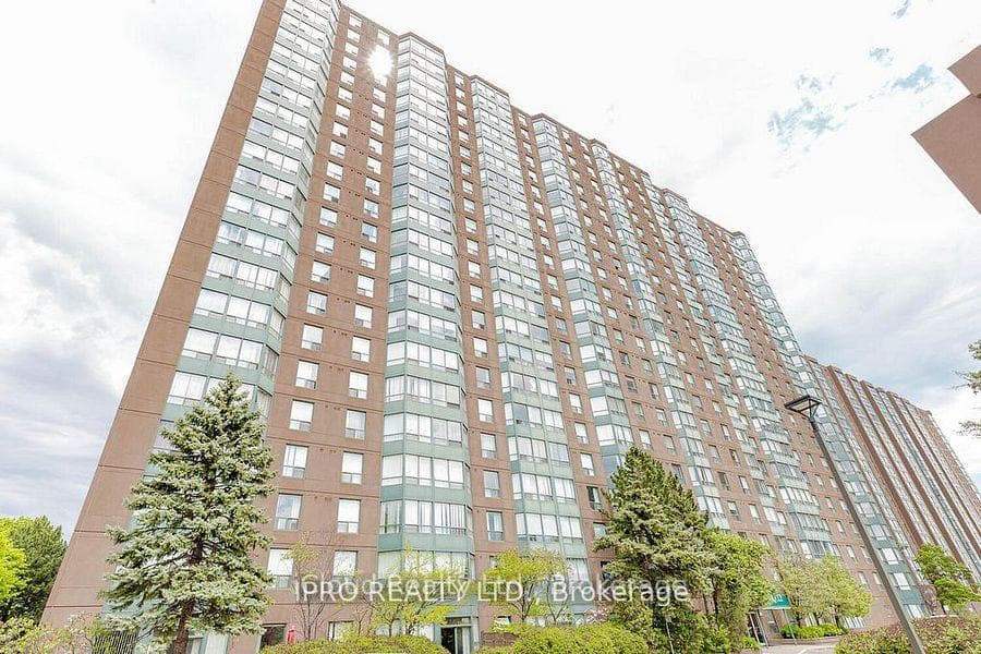 135 Hillcrest Avenue Unit 1213, Mississauga, ON L5B 4B1 - Photo 1