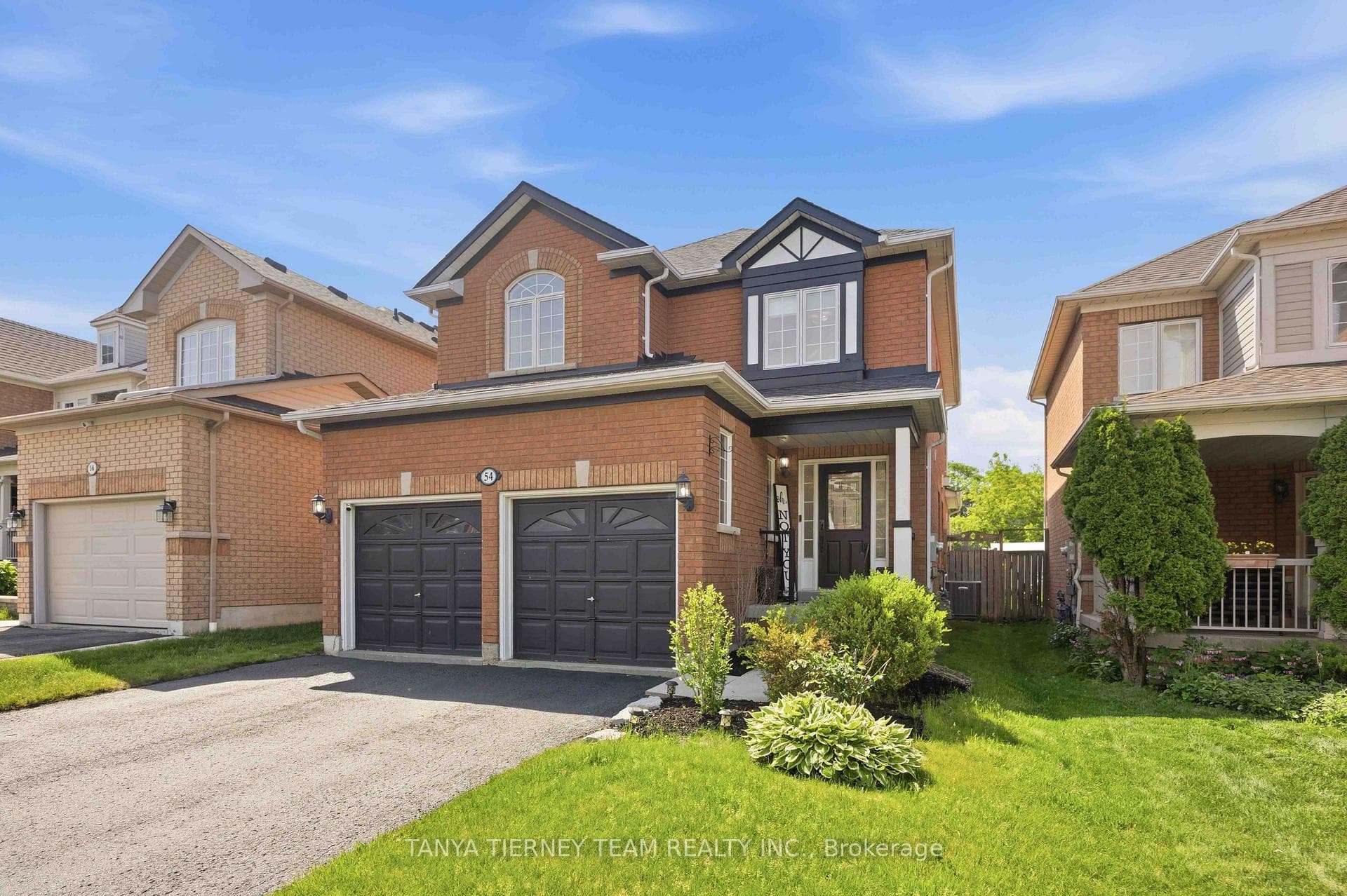 54 Fitzpatrick Court, Whitby, ON L1M 2G8 - Photo 1