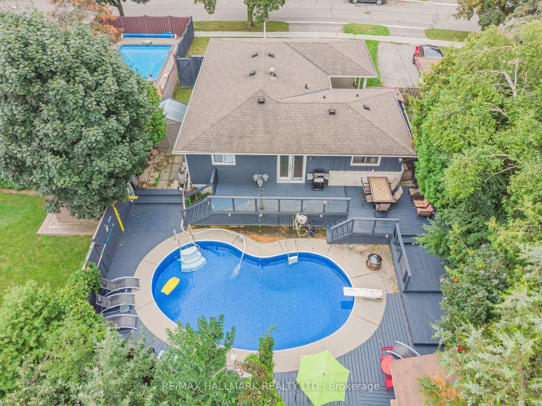 4 Devins Drive, Aurora, ON L4G 2Z1 - Photo 1