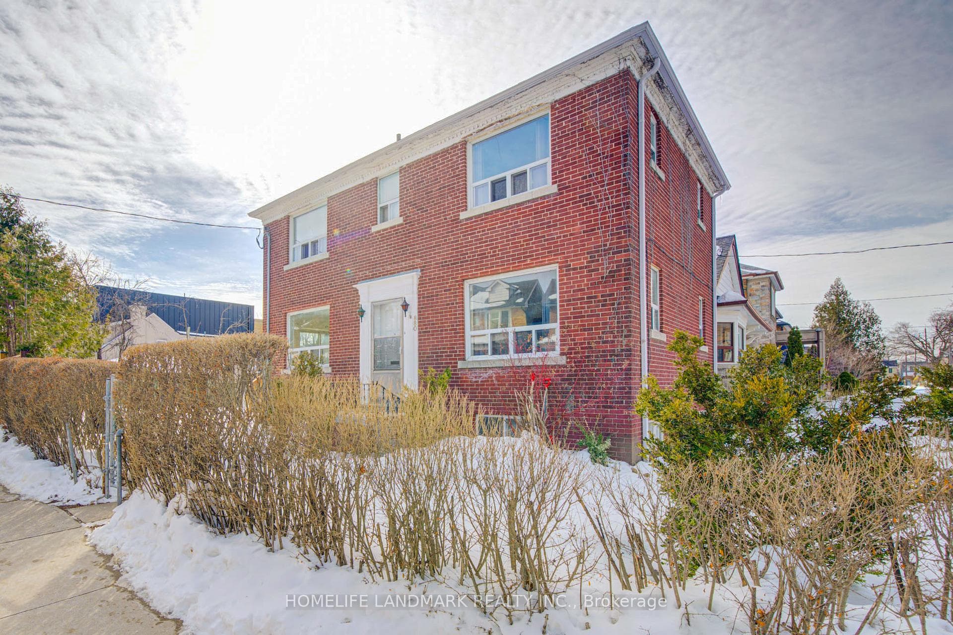 880 Shaw Street, Bloor West Village / Swansea, ON M6G 3M2 - Photo 1
