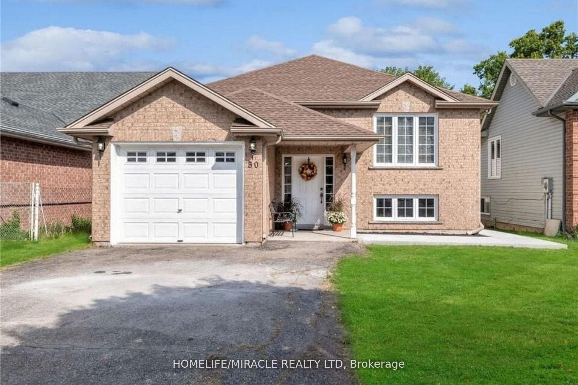 30 Jefferson Court, Welland, ON L3C 7G4 - Photo 1