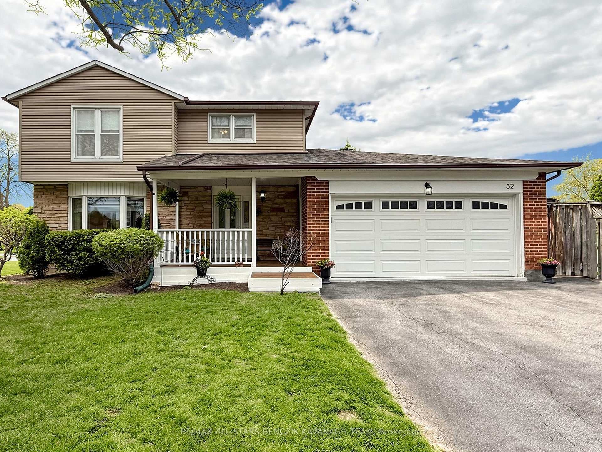 32 Pringle Avenue, Markham, ON L3P 2P4 - Photo 1