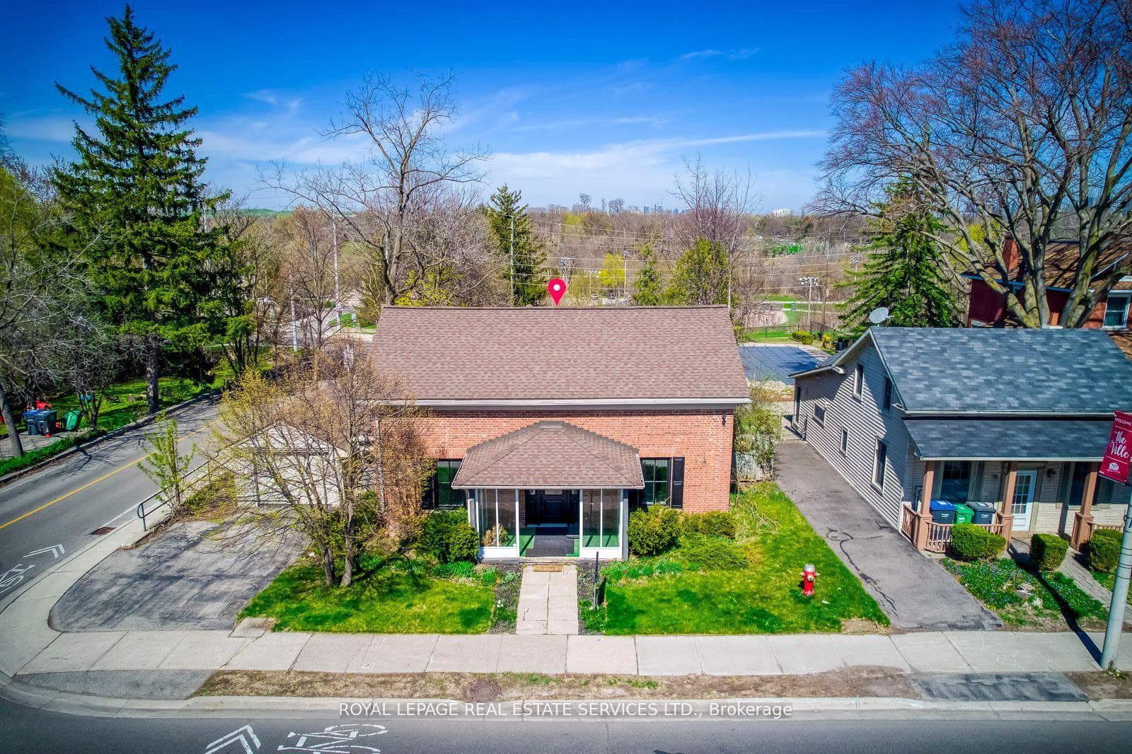 317 Queen Street, Mississauga, ON L5M 1M3 - Photo 1