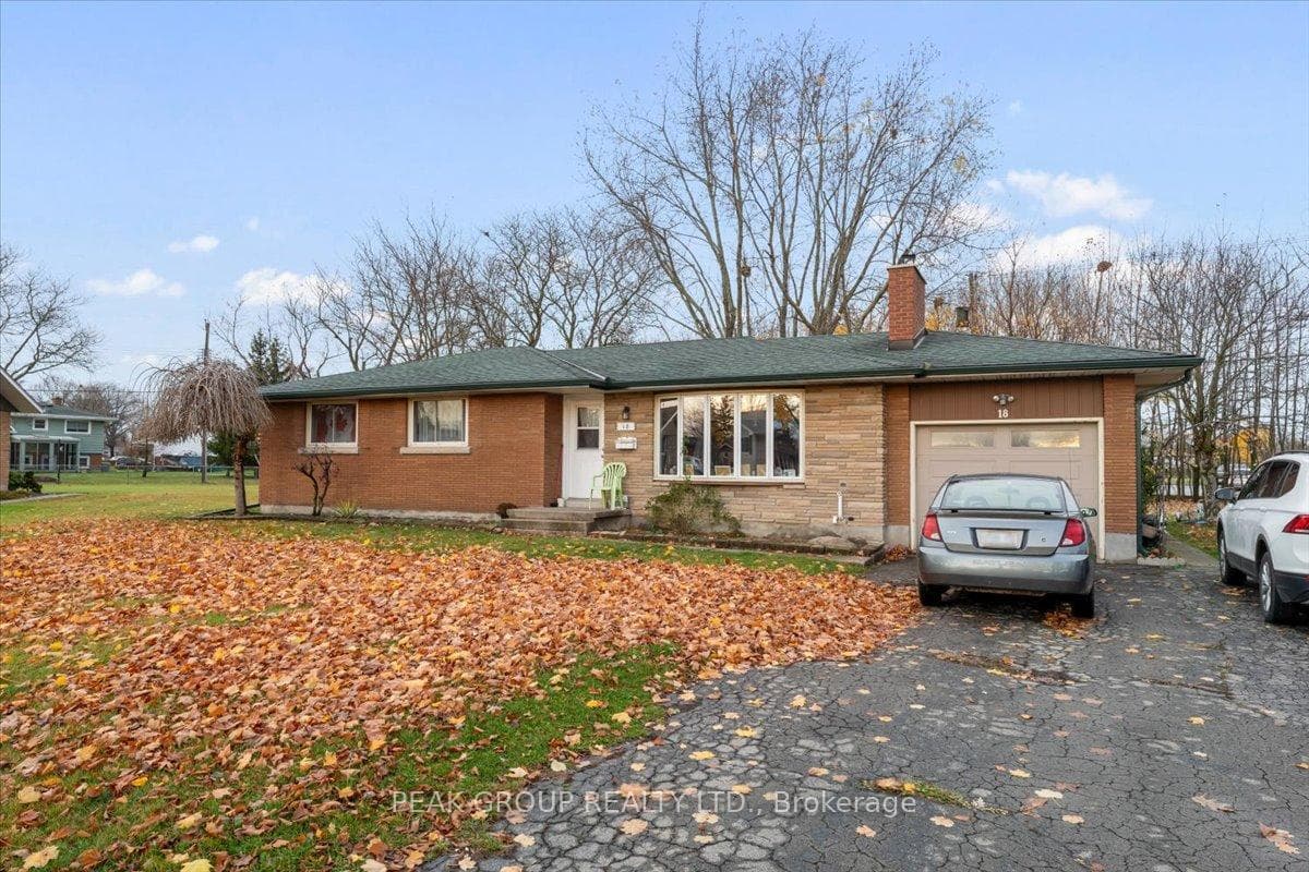 18 Karen Crescent, Welland, ON L3C 2Y6 - Photo 1