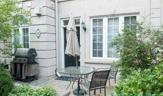11 Everson Drive Unit 402, Willowdale / Newtonbrook