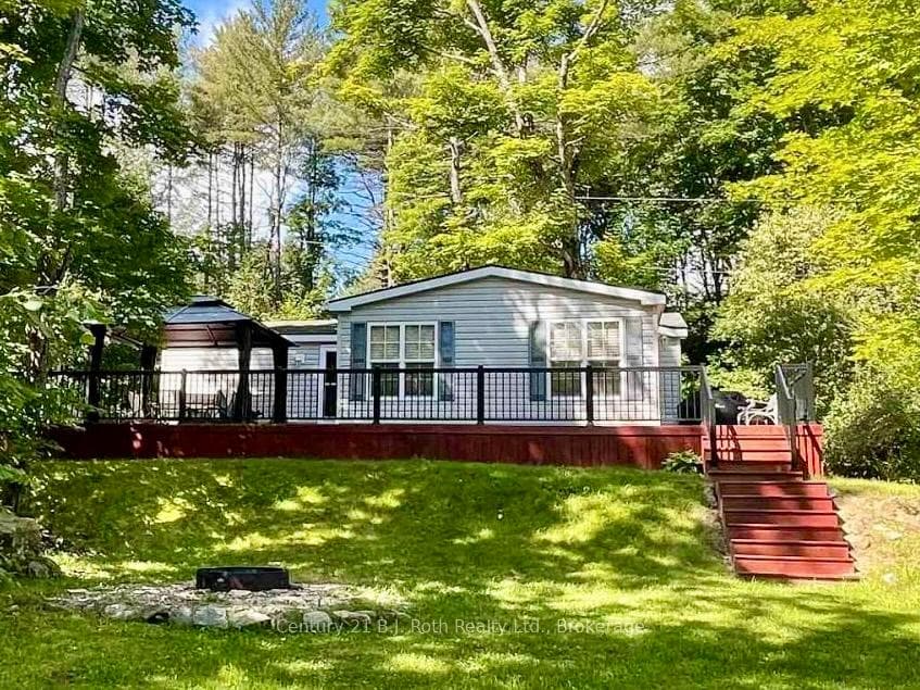 439 Springwater Crescent, Bracebridge, ON P1L 1W9 - Photo 1