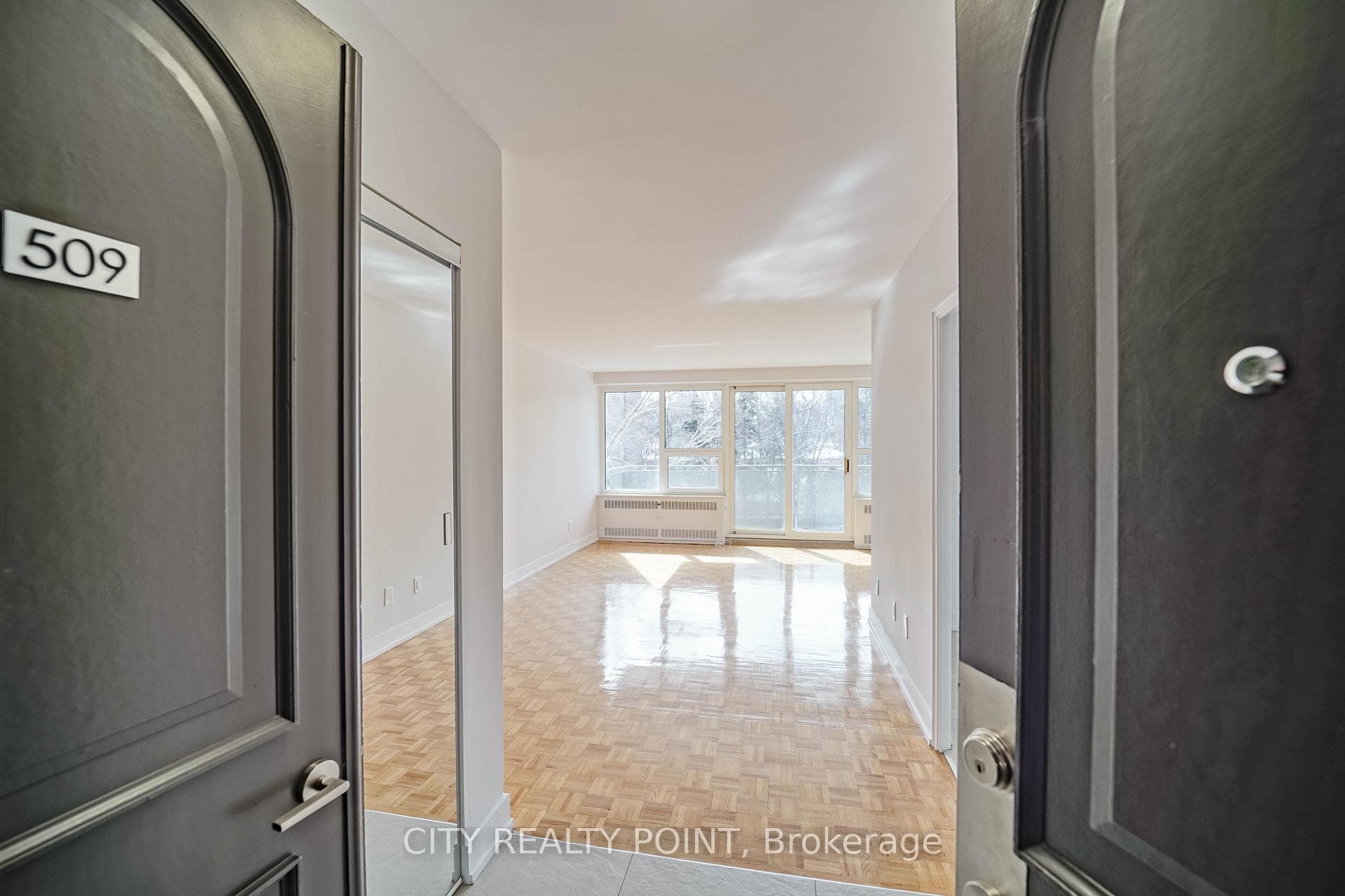 10 Shallmar Boulevard Unit 509, Lawrence Park / Bedford Park, ON M5N 1J4 - Photo 1