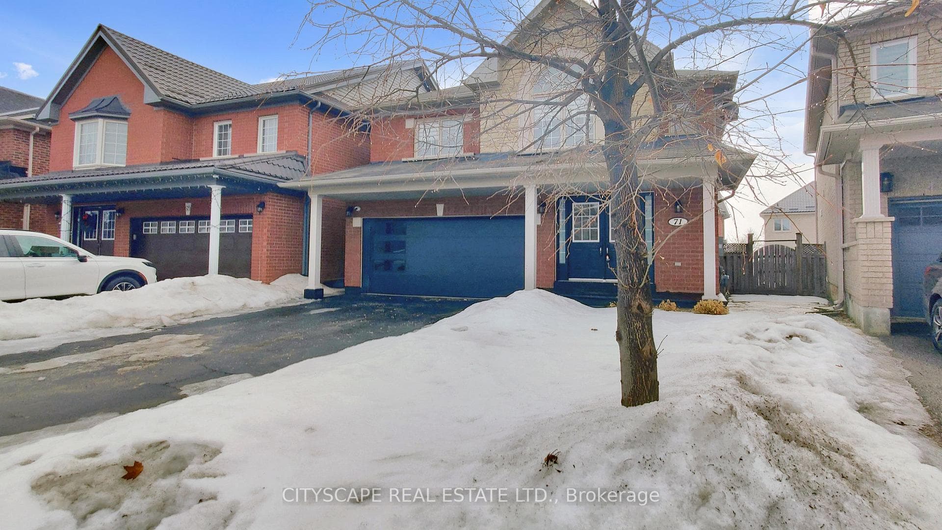 71 Cobblehill Crescent, Brampton, ON L6P 2M3 - Photo 1