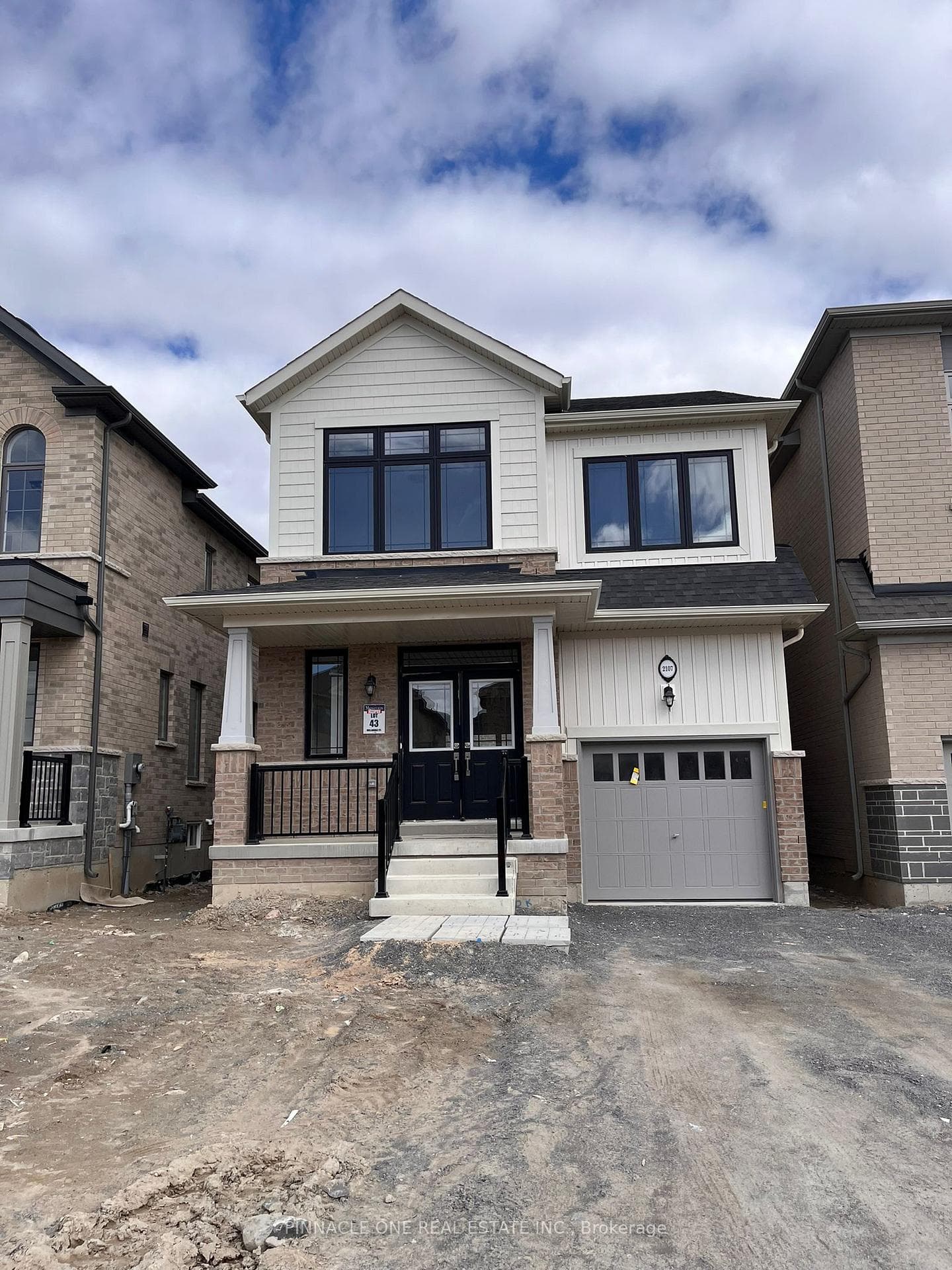 2107 Hallandale Street, Oshawa, ON L1H 8L7 - Photo 1