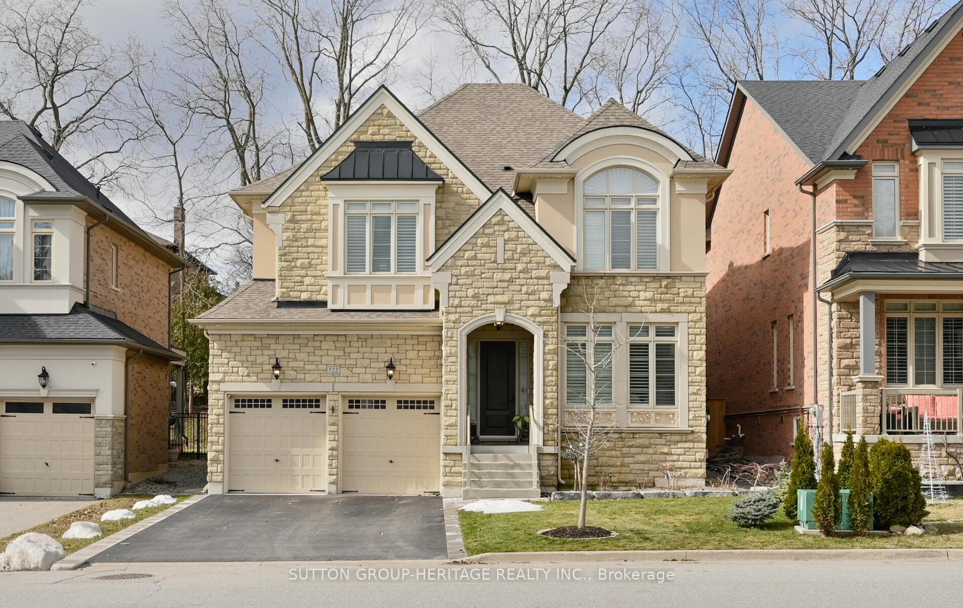 522 Cliffview Road, Pickering, ON L1W 2N8 - Photo 1