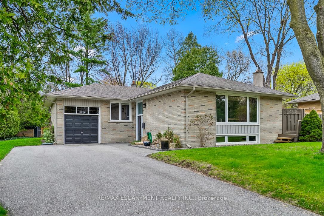1548 Wembury Road, Mississauga, ON L5J 2L9 - Photo 1
