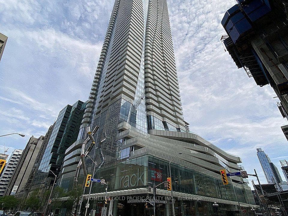 1 Bloor Street Unit 4705, Toronto C08
