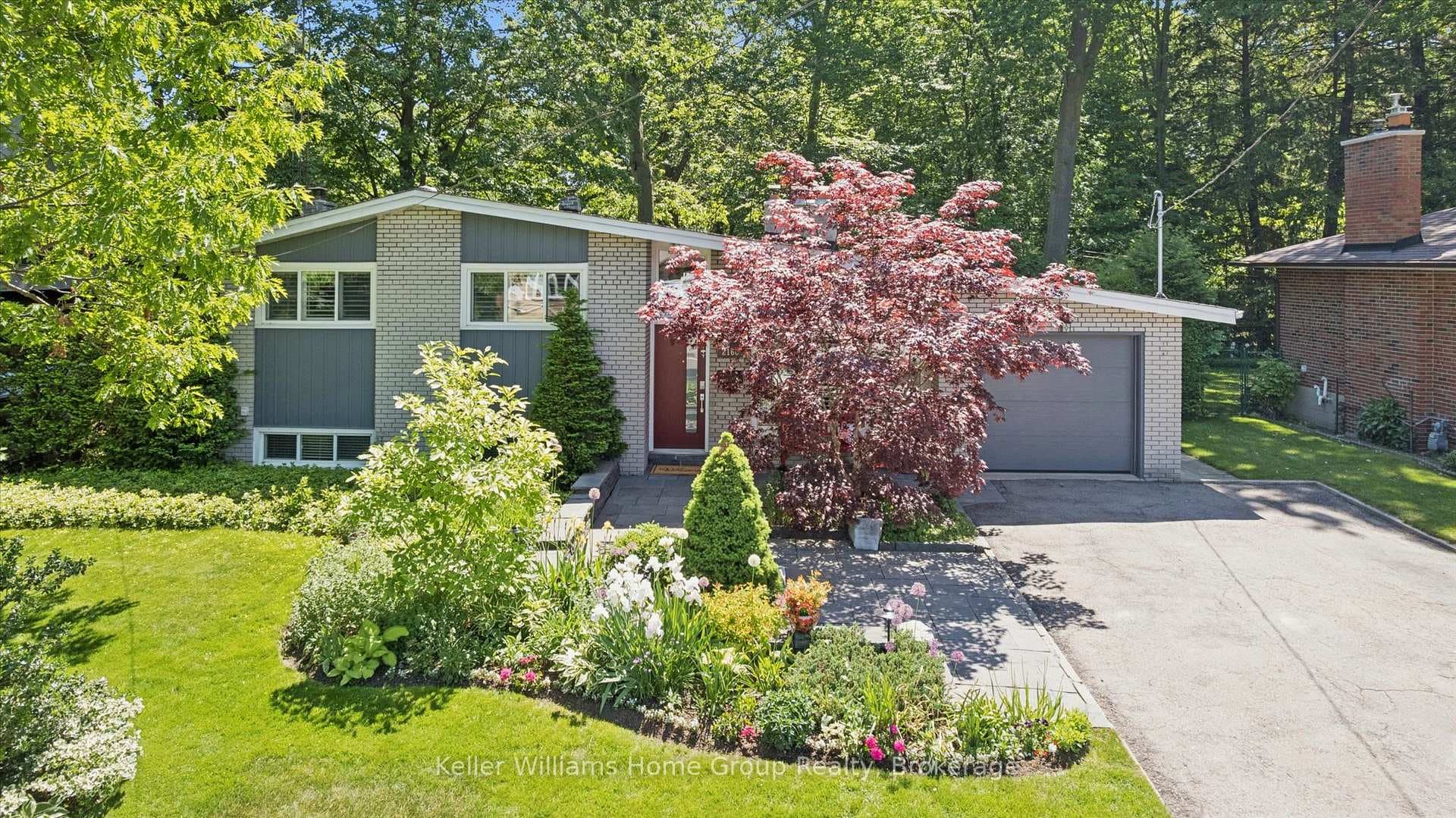 2166 Corsair Road, Mississauga, ON L5A 2L8 - Photo 1