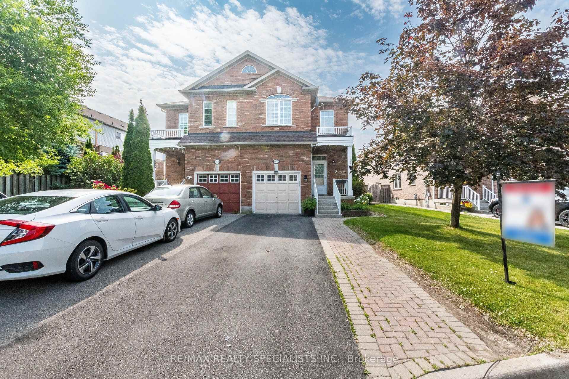 6672 Opera Glass Crescent, Mississauga, ON L5W 1R8 - Photo 1