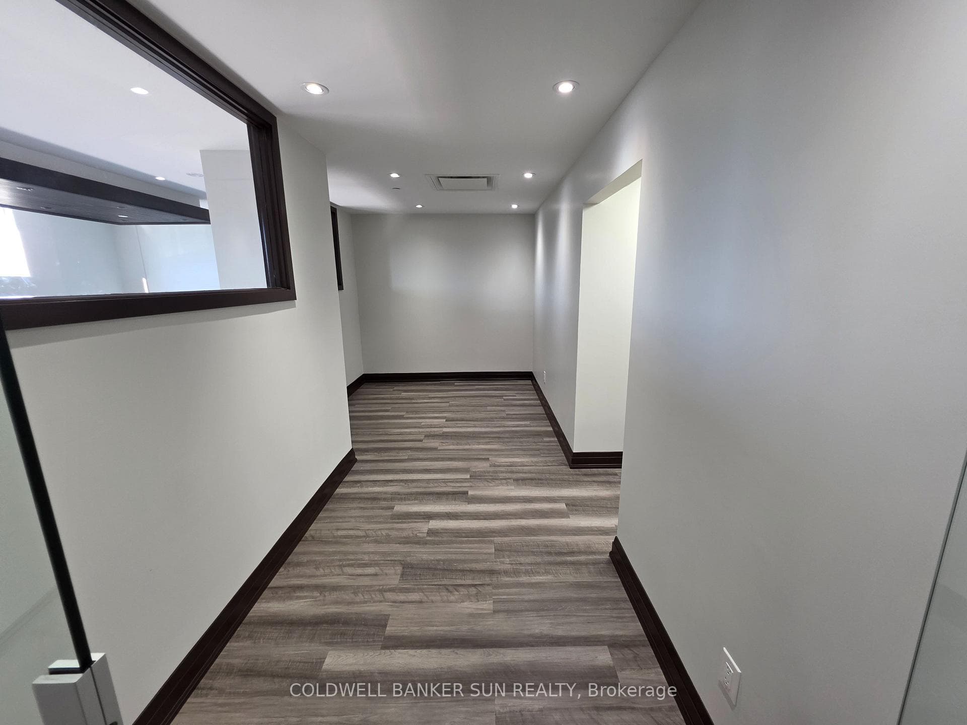 1200 Derry Road Unit 7, Mississauga, ON L5T 0B3 - Photo 1