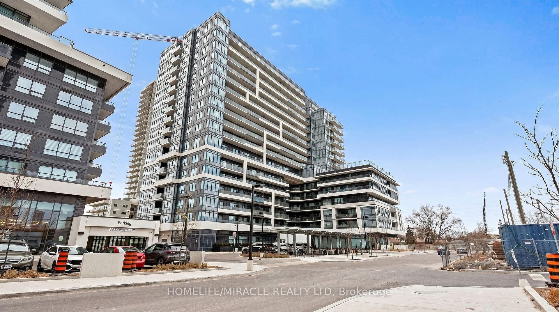 1480 Bayly Street Unit 1014, Pickering, ON L1W 0C2 - Photo 1