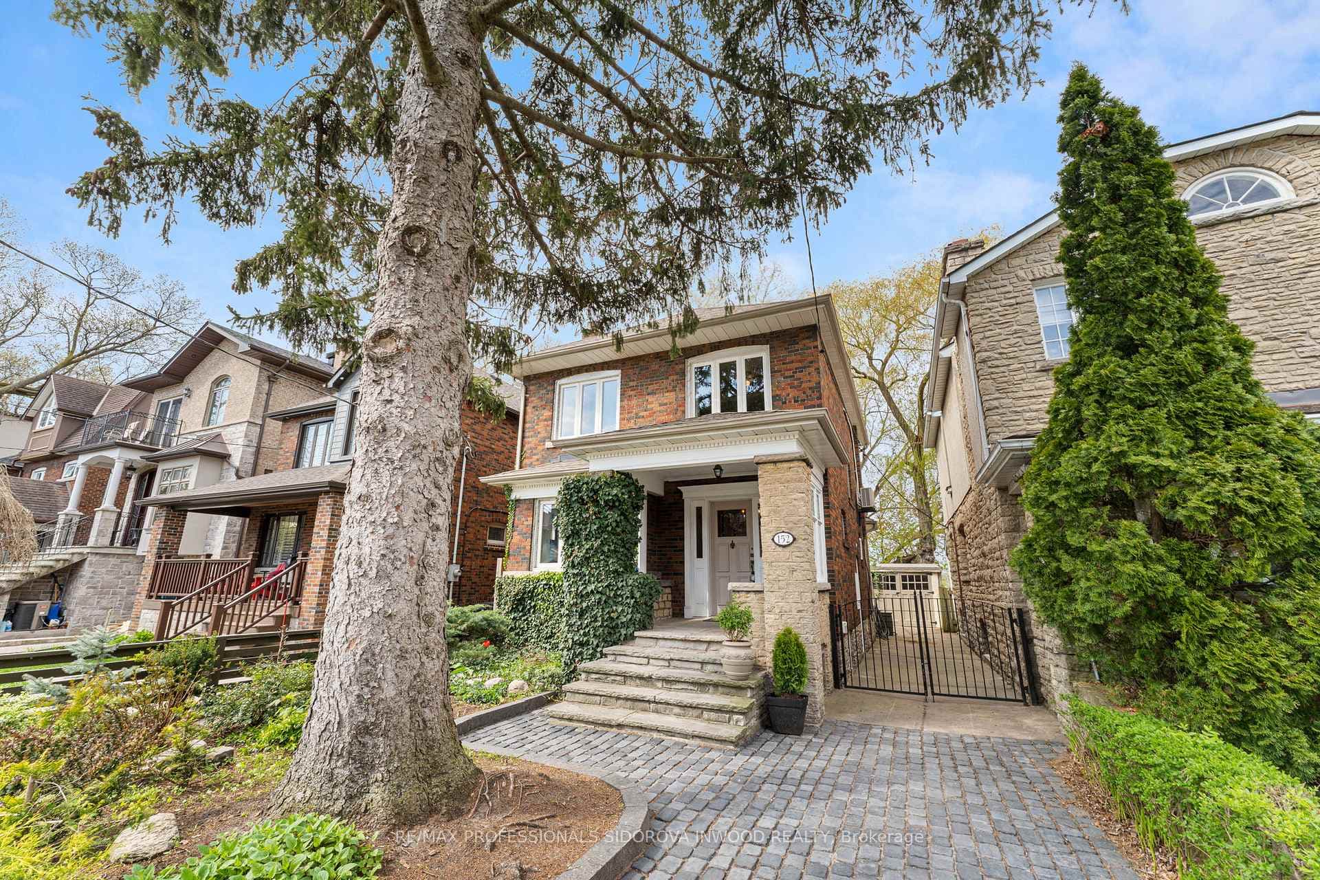 152 Humbercrest Boulevard, Toronto W02