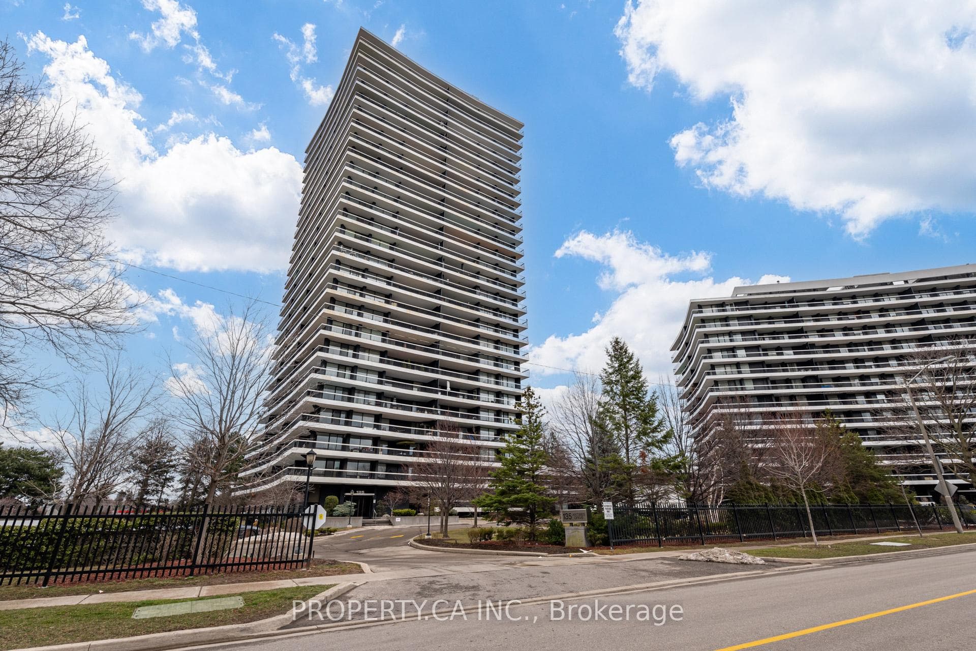 135 Antibes Drive Unit 2606, Thornhill / Willowdale, ON M2R 2Z1 - Photo 1