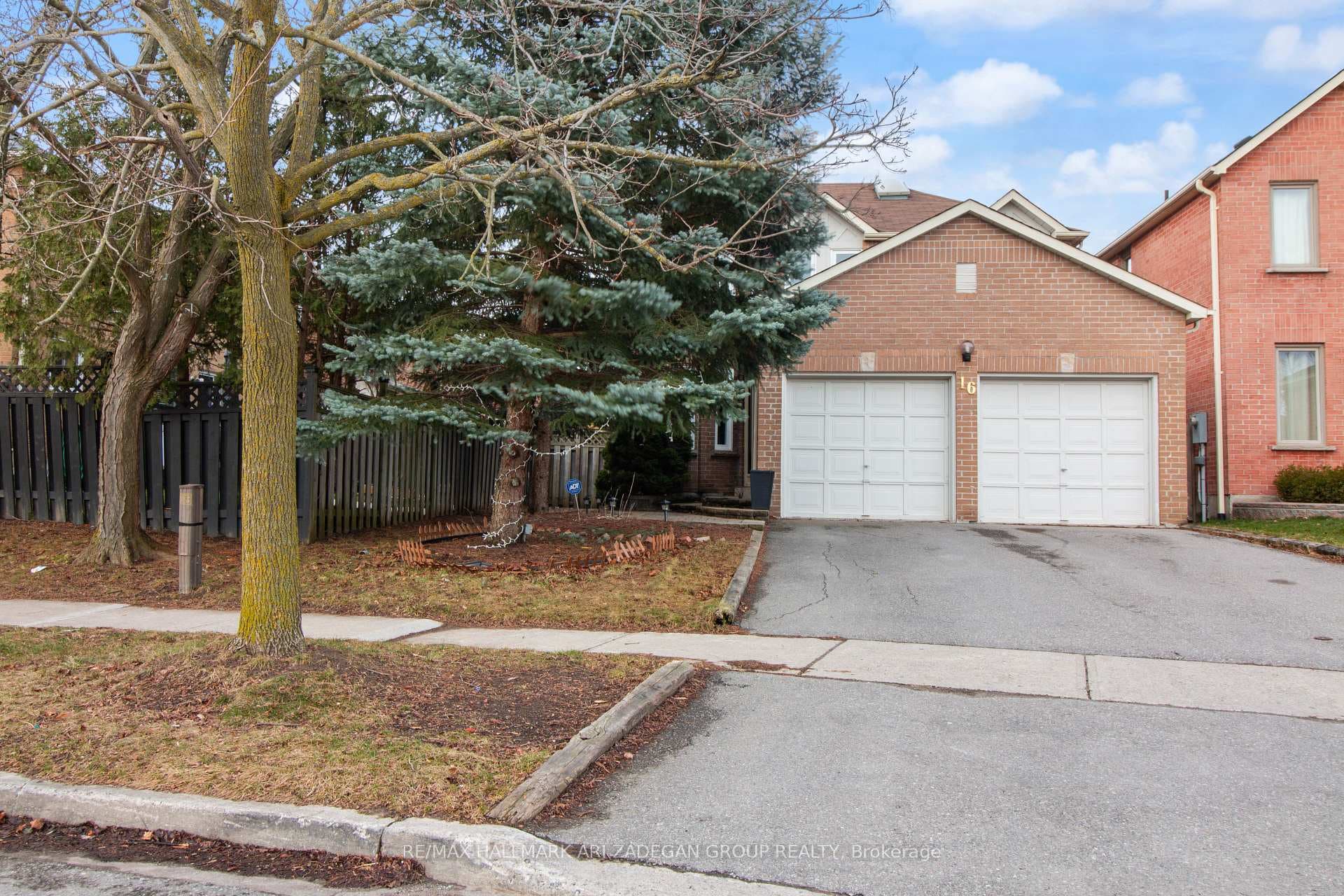 16 Roseborough Crescent, Vaughan, ON L4J 4T7 - Photo 1