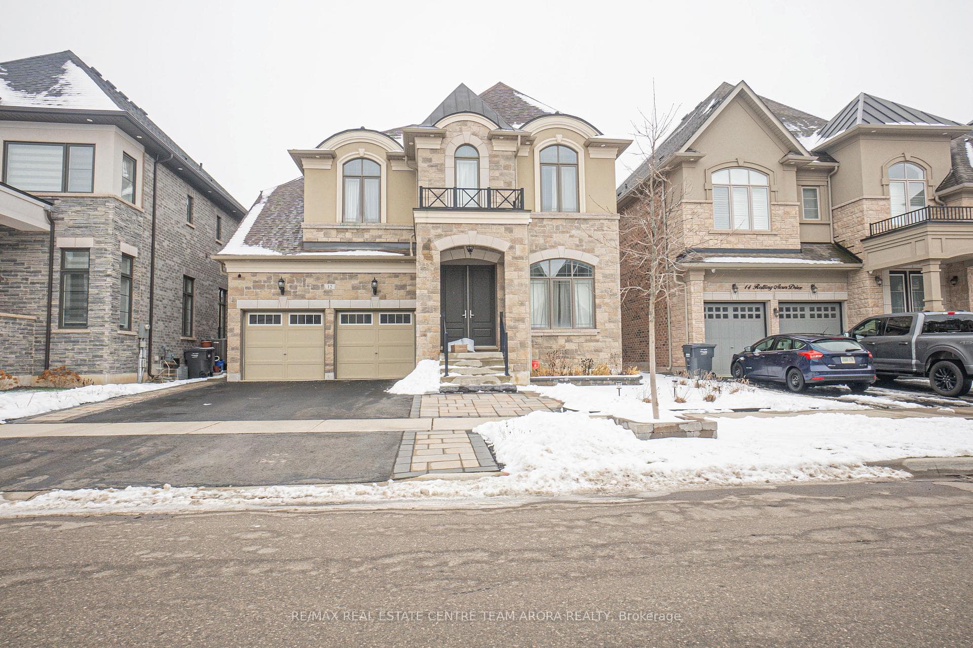 12 Rolling Acres Drive Unit Upper, Brampton, ON L6X 5P4 - Photo 1