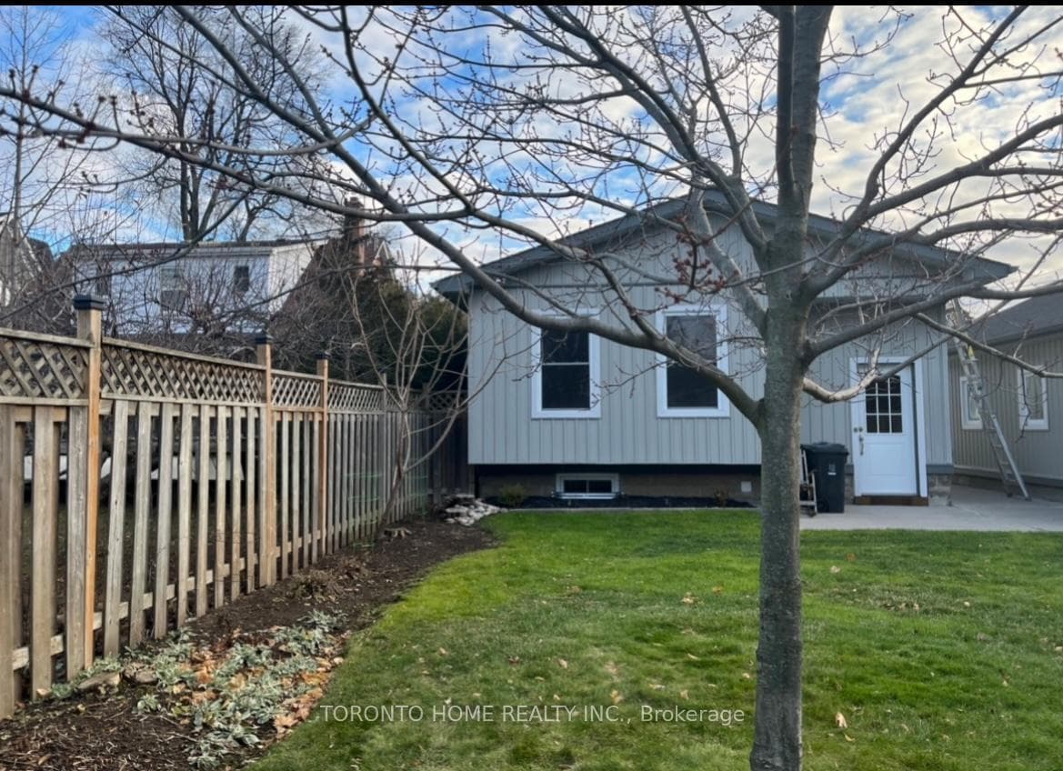 40 Amiens(LOWER LEVEL) Road, Rouge / Port Union / Malvern, ON M1E 3S8 - Photo 1