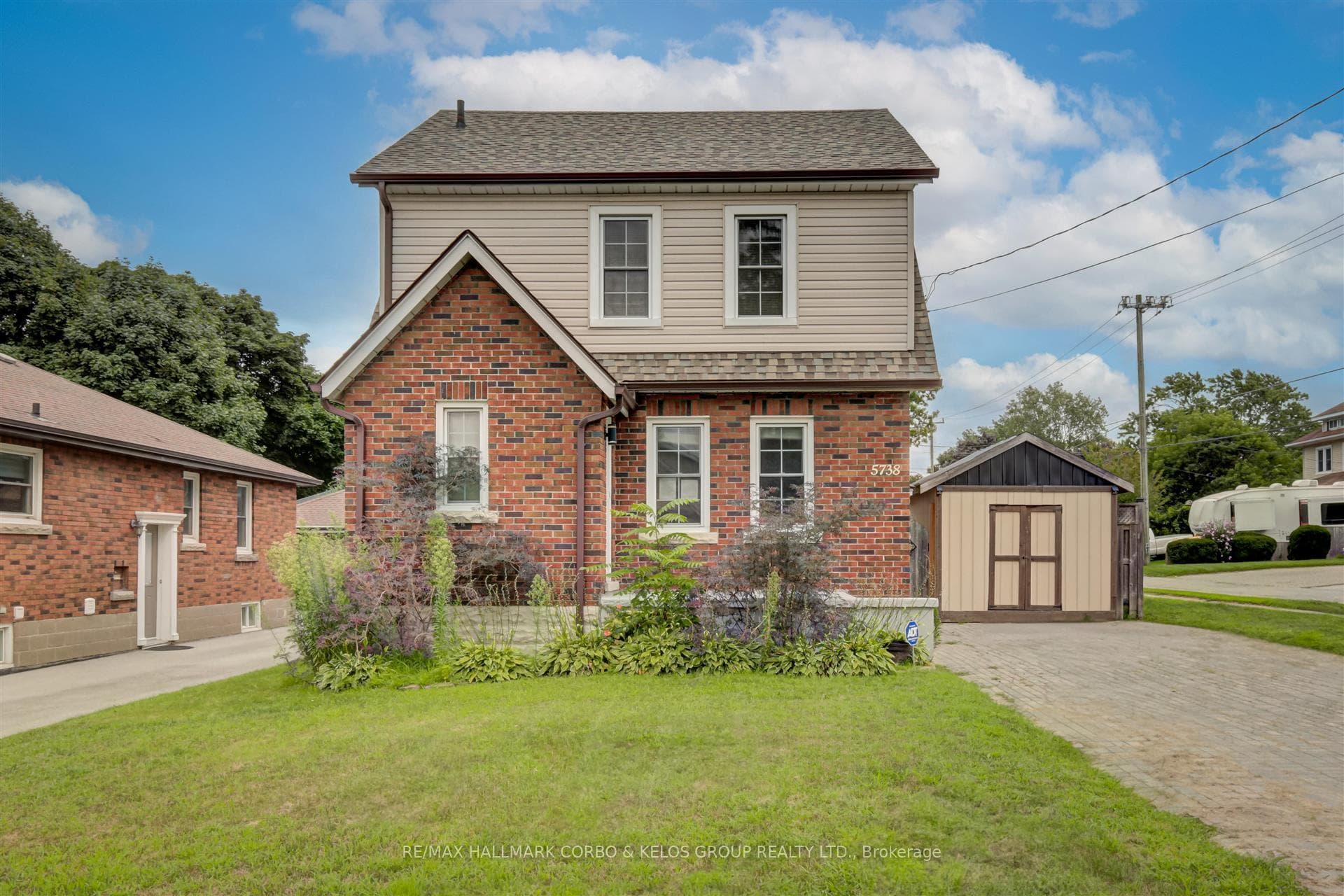 5738 Byng Avenue, Niagara Falls, ON L2G 5C8 - Photo 1