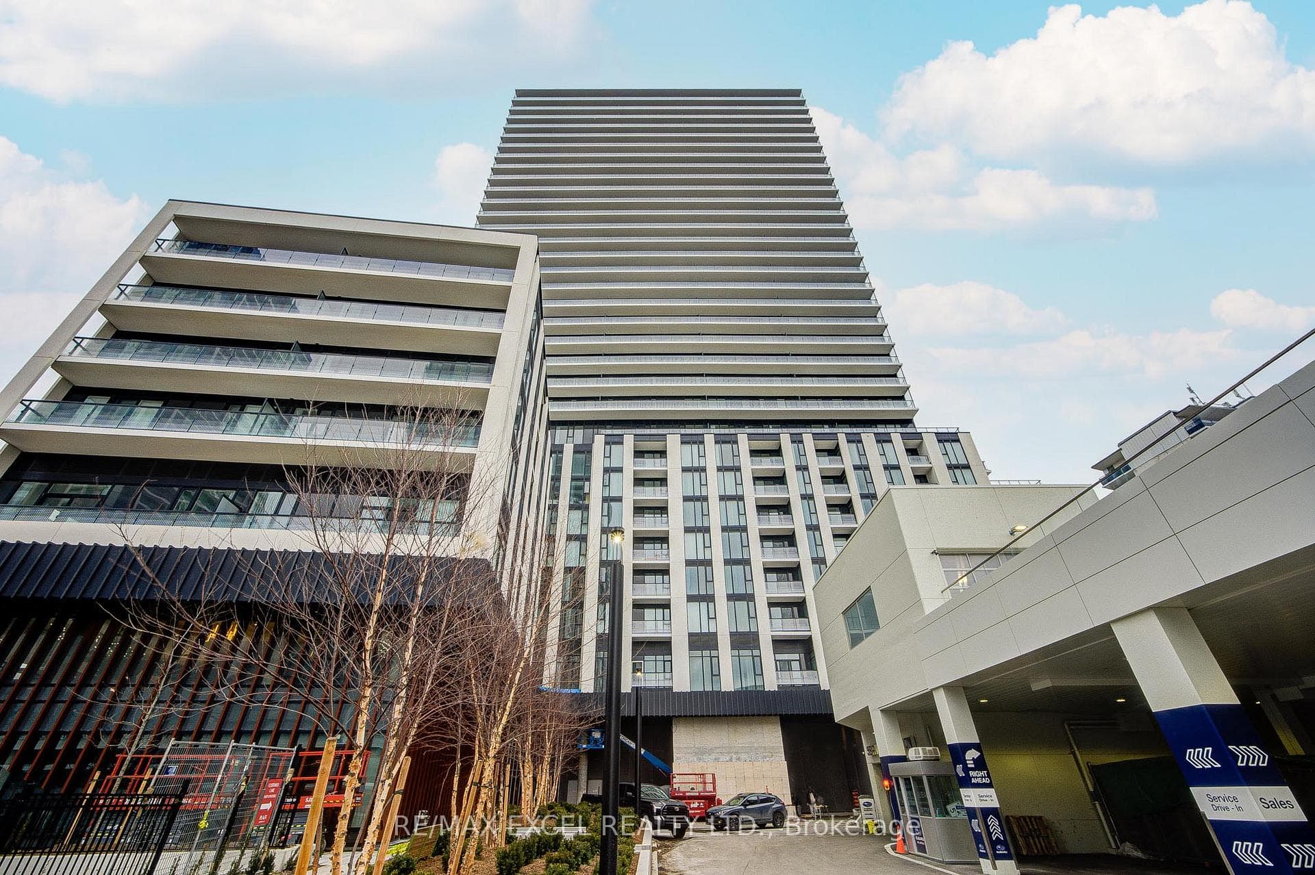 5858 Yonge Street Unit 1011, Thornhill / Willowdale, ON M2M 0C6 - Photo 1