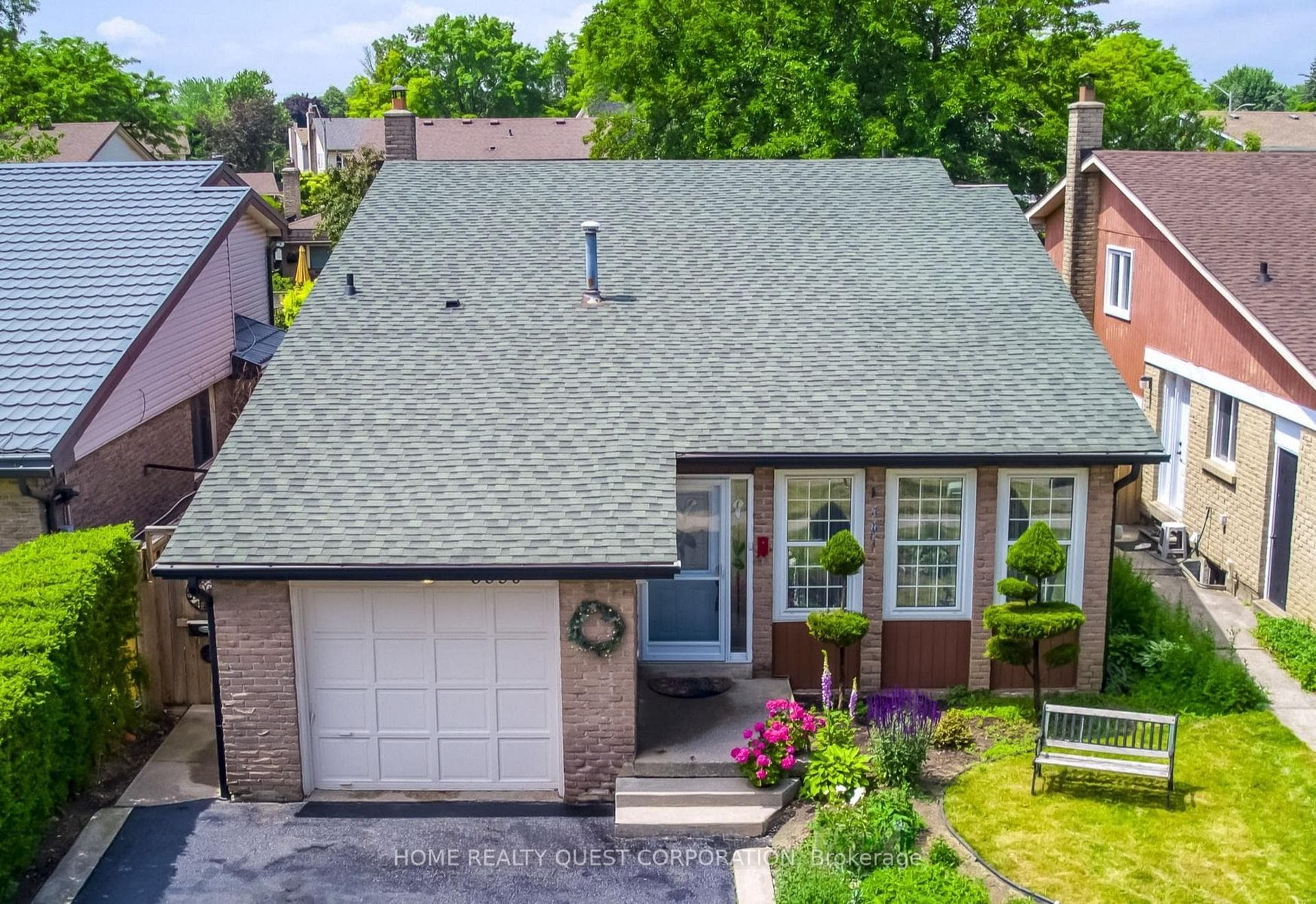 6330 Lorca Crescent, Mississauga, ON L5N 2J4 - Photo 1