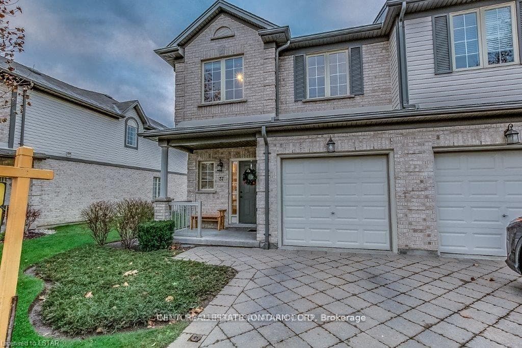 505 BlueJay Drive Unit 37, London North, ON N5X 4K7 - Photo 1
