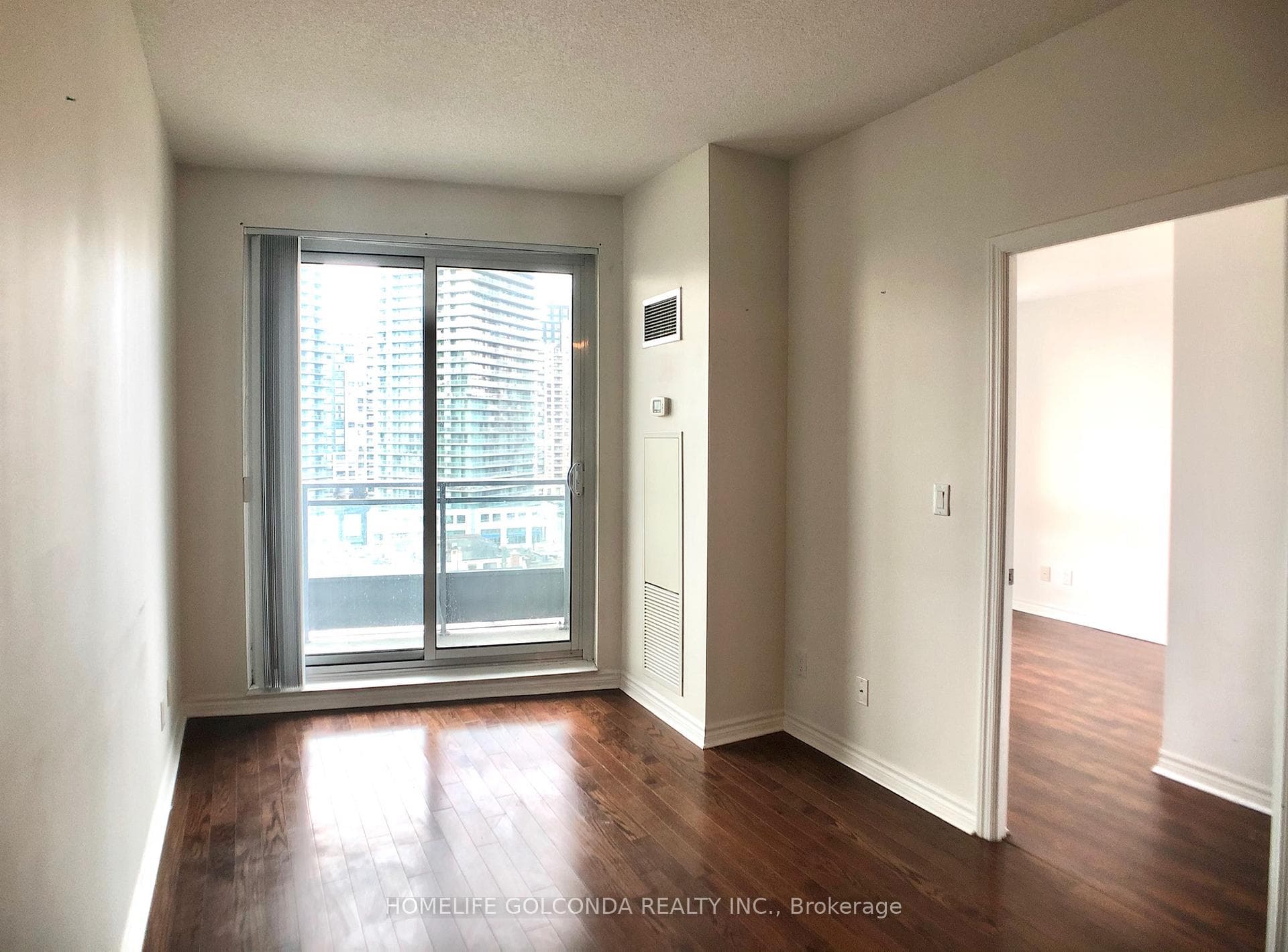 18 Holmes Avenue Unit 909, Willowdale / Newtonbrook, ON M2N 0E1 - Photo 1