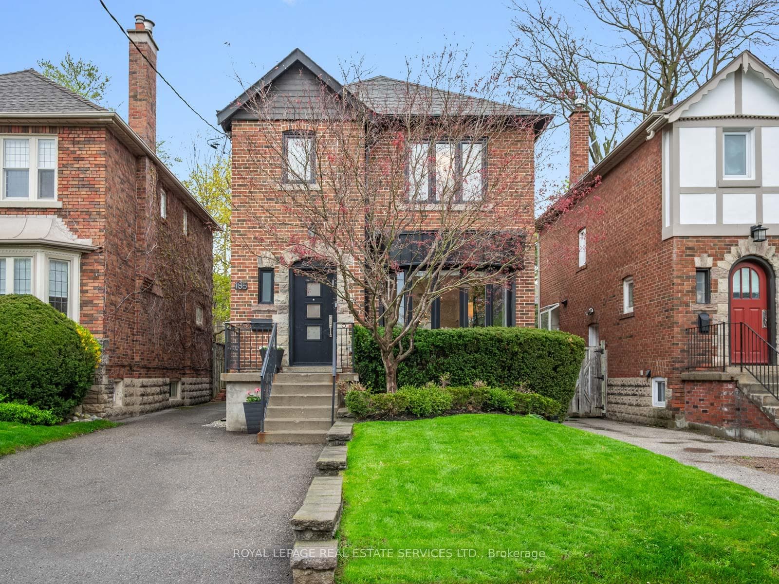 185 Glen Cedar Road, Forest Hill / Deer Park, ON M6C 3G9 - Photo 1