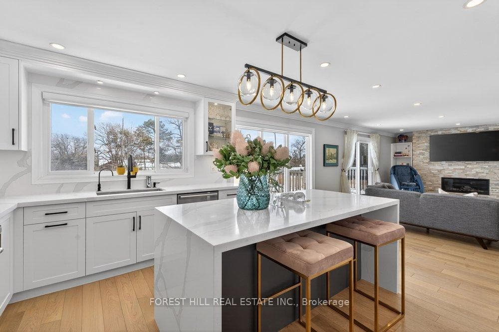 47 Tofino Crescent, Don Mills / Parkwoods / Victoria Village, ON M3B 1R9 - Photo 1
