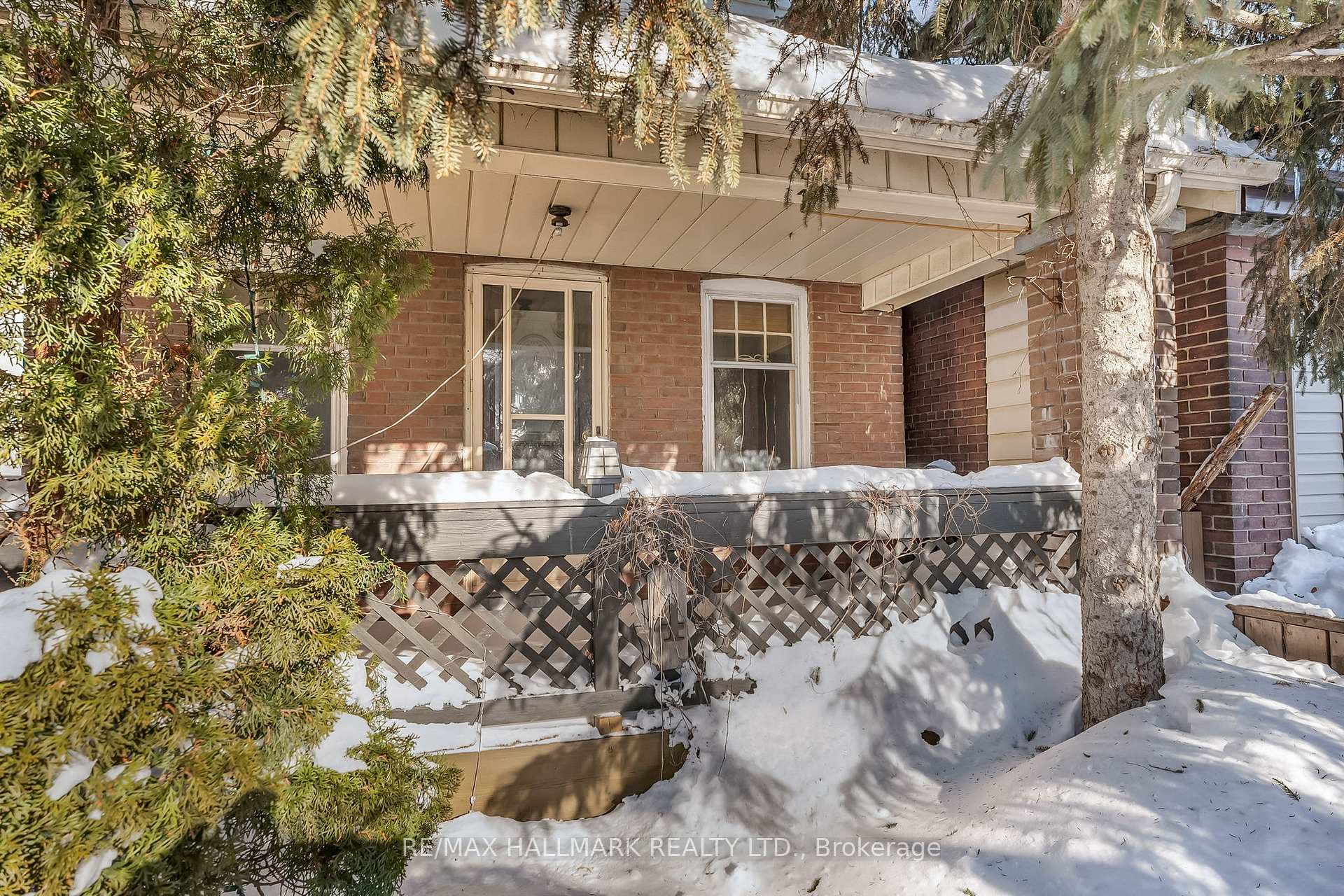 4 Meadow Avenue, Birch Cliff / Cliffside, ON M1N 1V6 - Photo 1