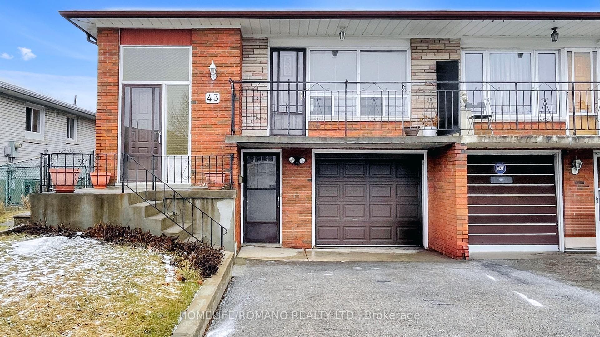 43 Warfield Drive, Hillcrest Village / Bayview Village, ON M2J 3S4 - Photo 1