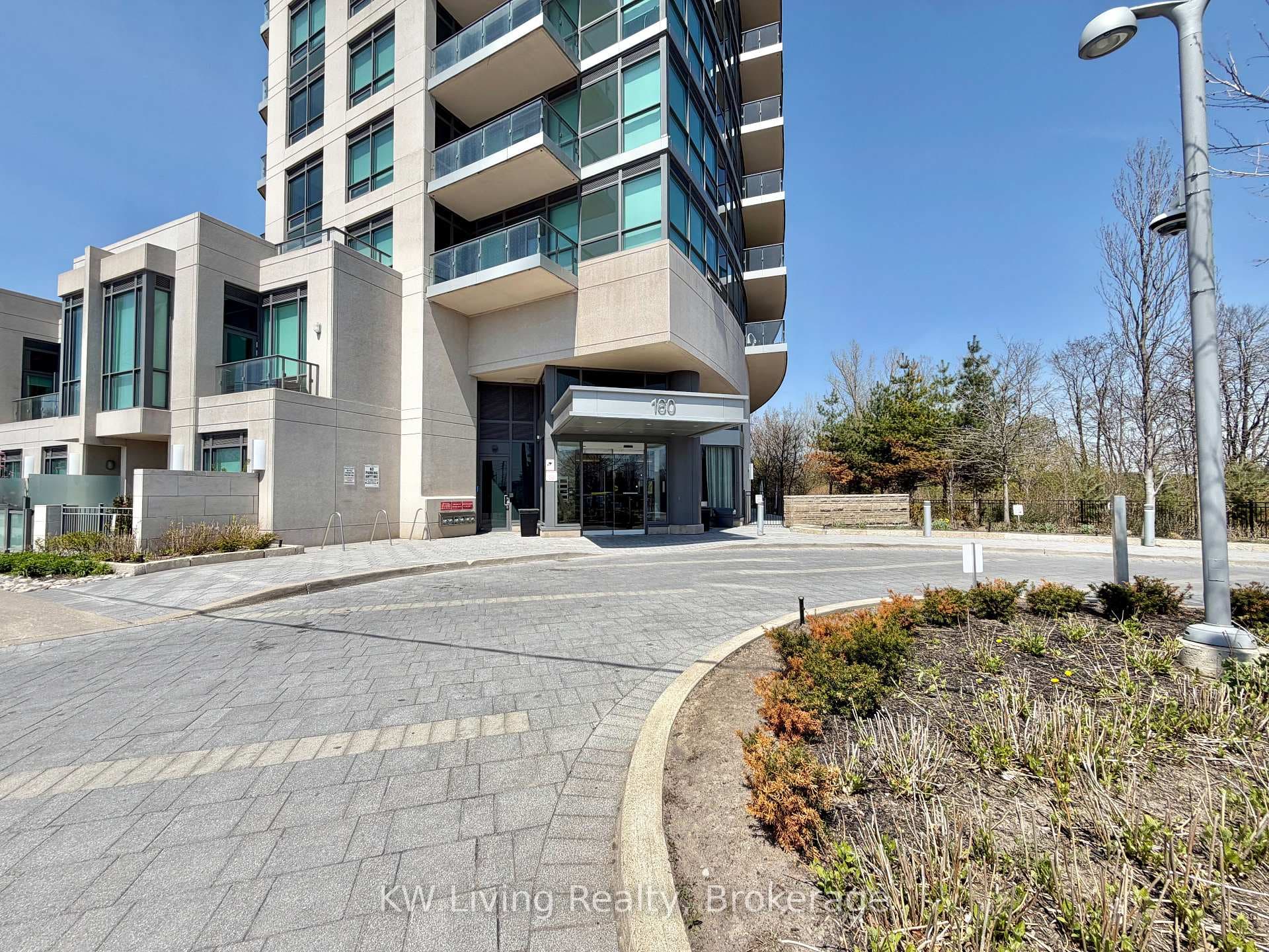 160 Vanderhoof Avenue Unit 517, Flemingdon Park / Don Mills, ON M4G 0B7 - Photo 1