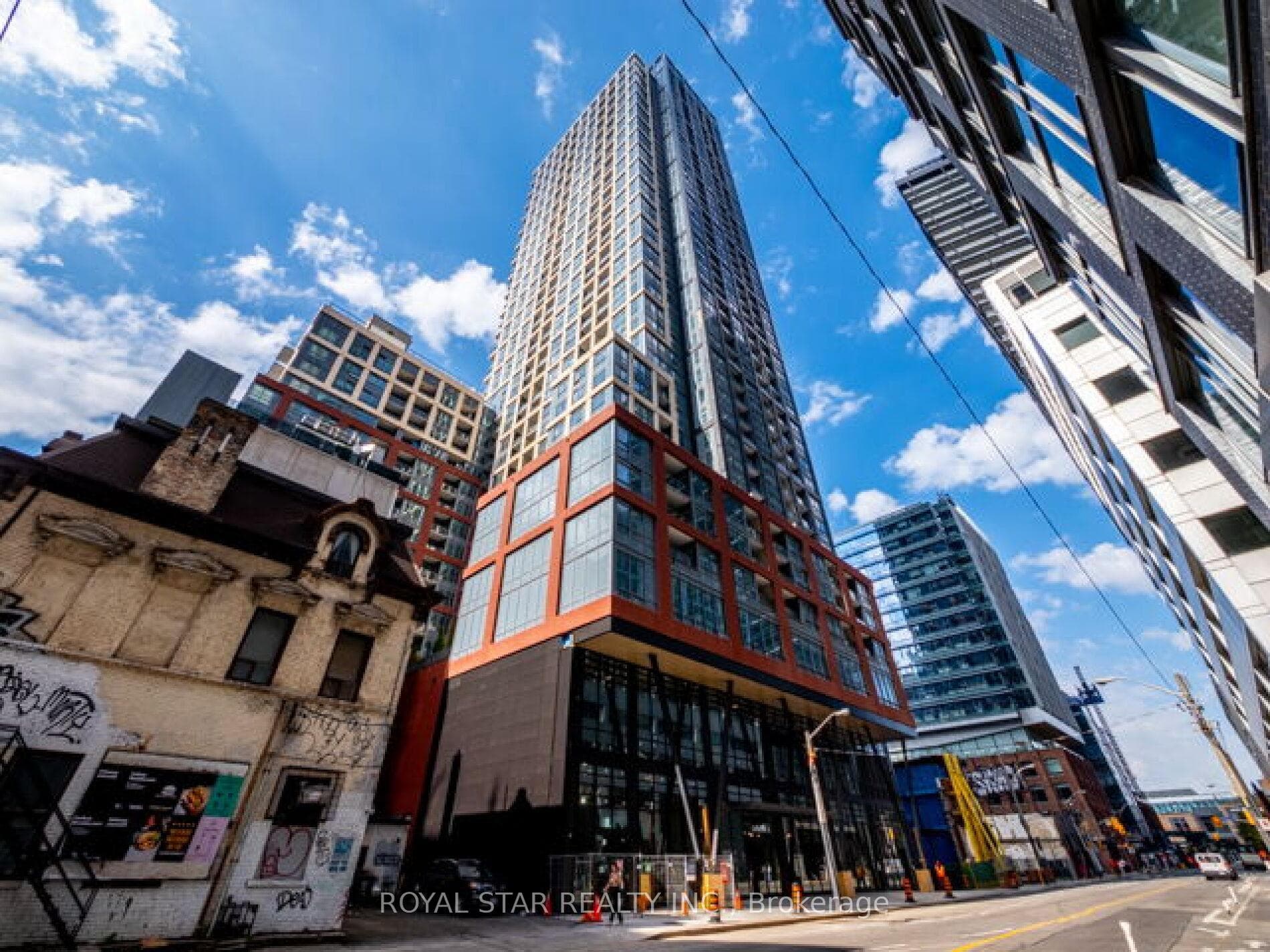 108 Peter Street Unit 518, Toronto C01