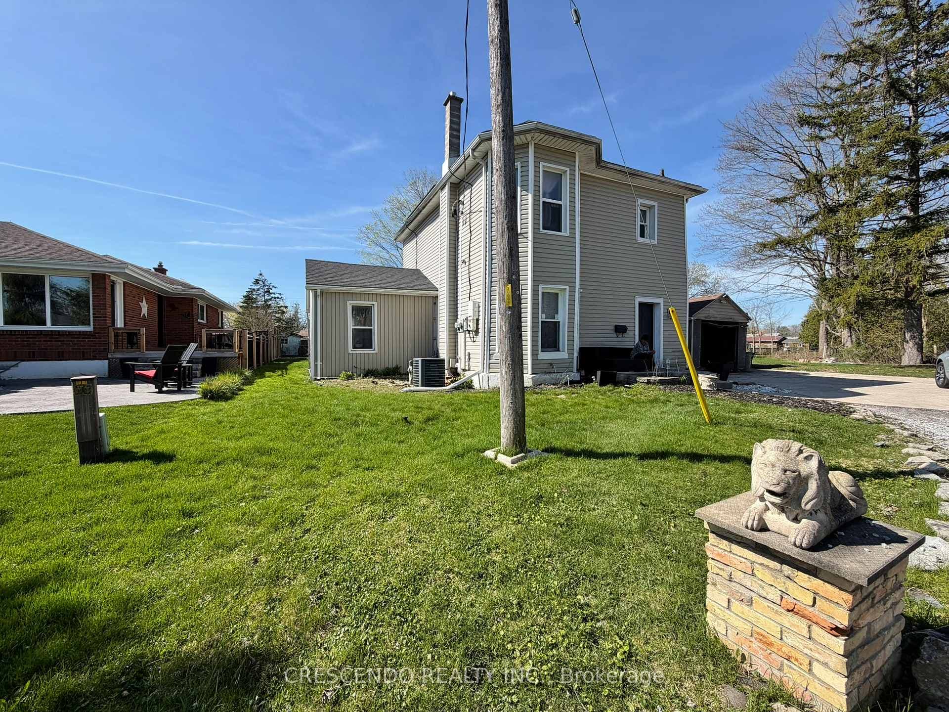 137 Locust Street, St. Thomas