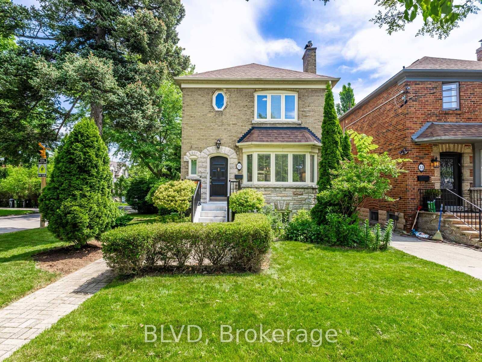 35 Edgecombe Avenue, Lawrence Park / Bedford Park, ON M5N 2X1 - Photo 1