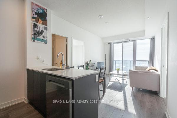 225 Malta Avenue Unit 1607, Brampton