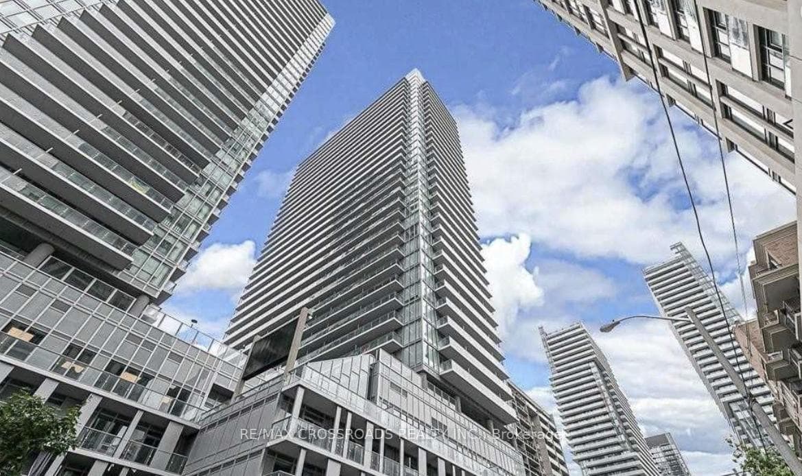 195 Redpath Avenue Unit 1703, Leaside / Davisville, ON M4P 0E4 - Photo 1
