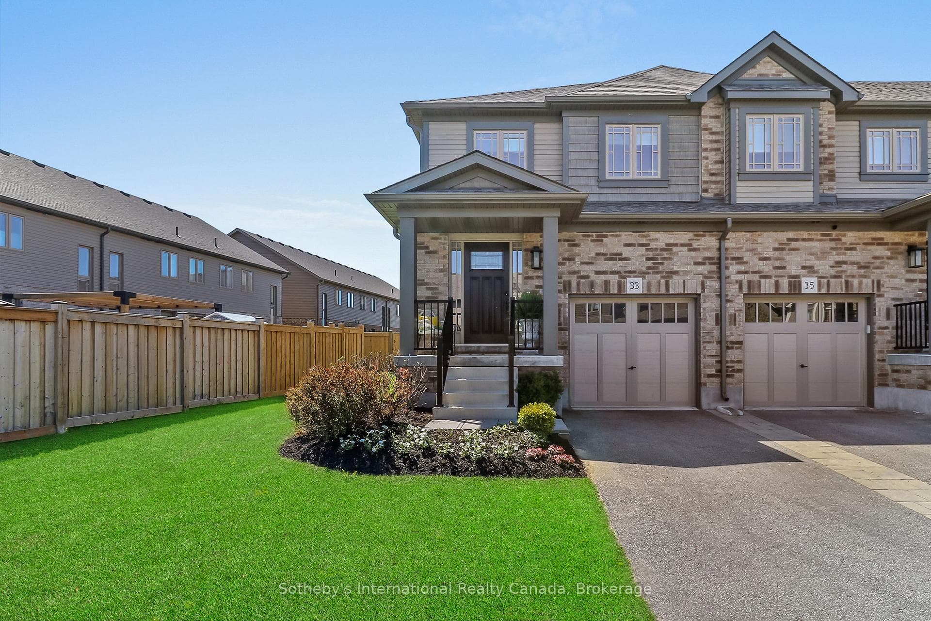 33 Foley Crescent, Collingwood