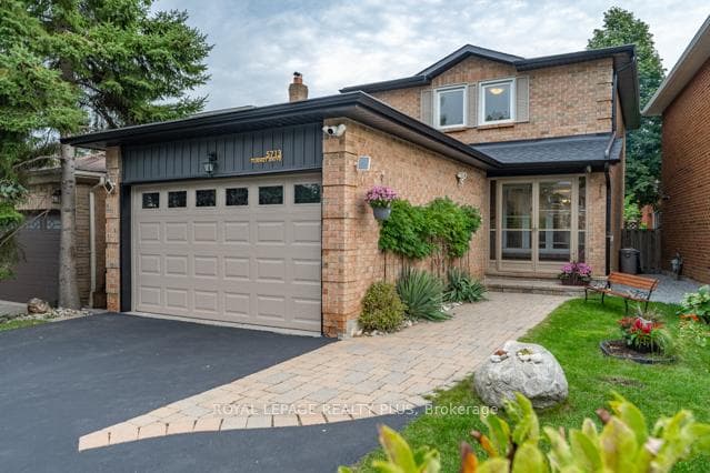 5713 Turney Drive, Mississauga