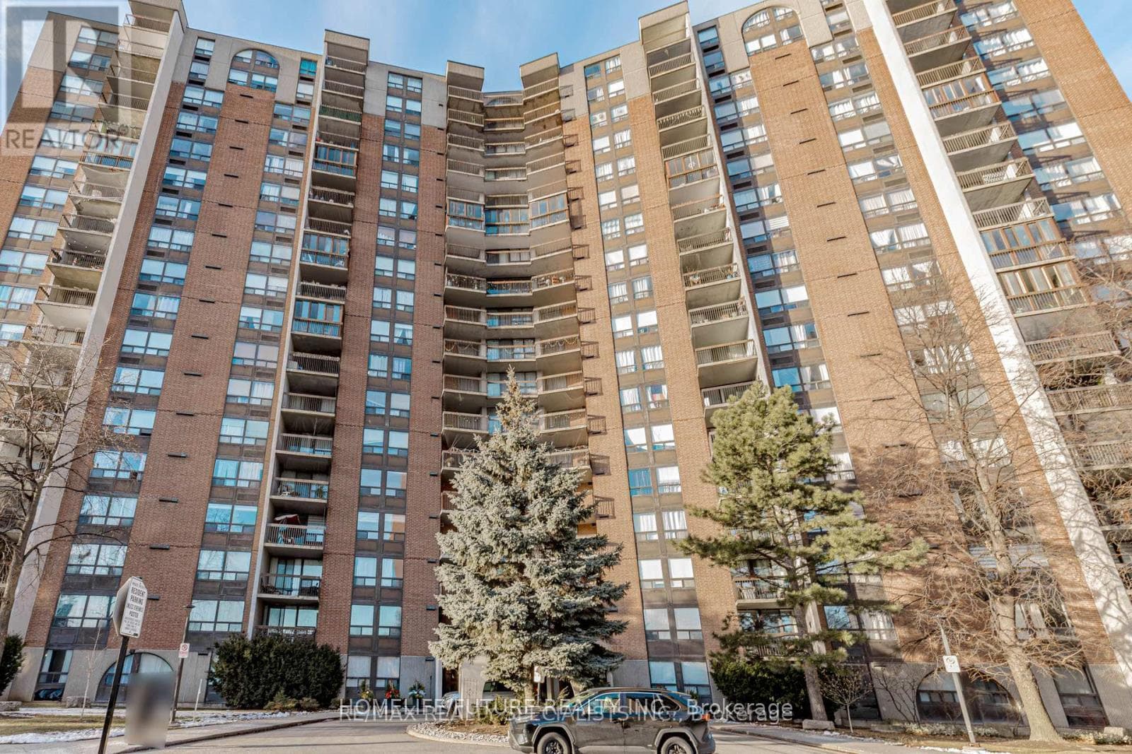 20 Mississauga Valley Boulevard Unit 310, Mississauga, ON L5A 3S1 - Photo 1