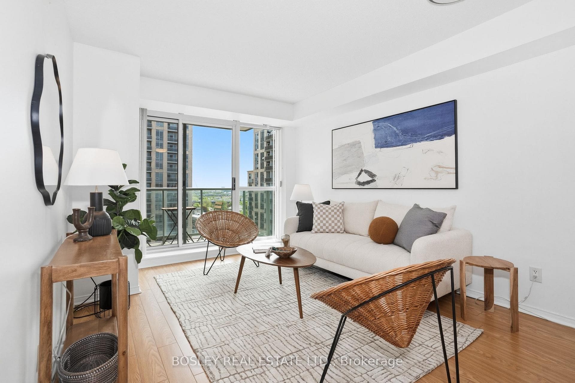 7 Michael Power Place Unit LPH06, Toronto W08