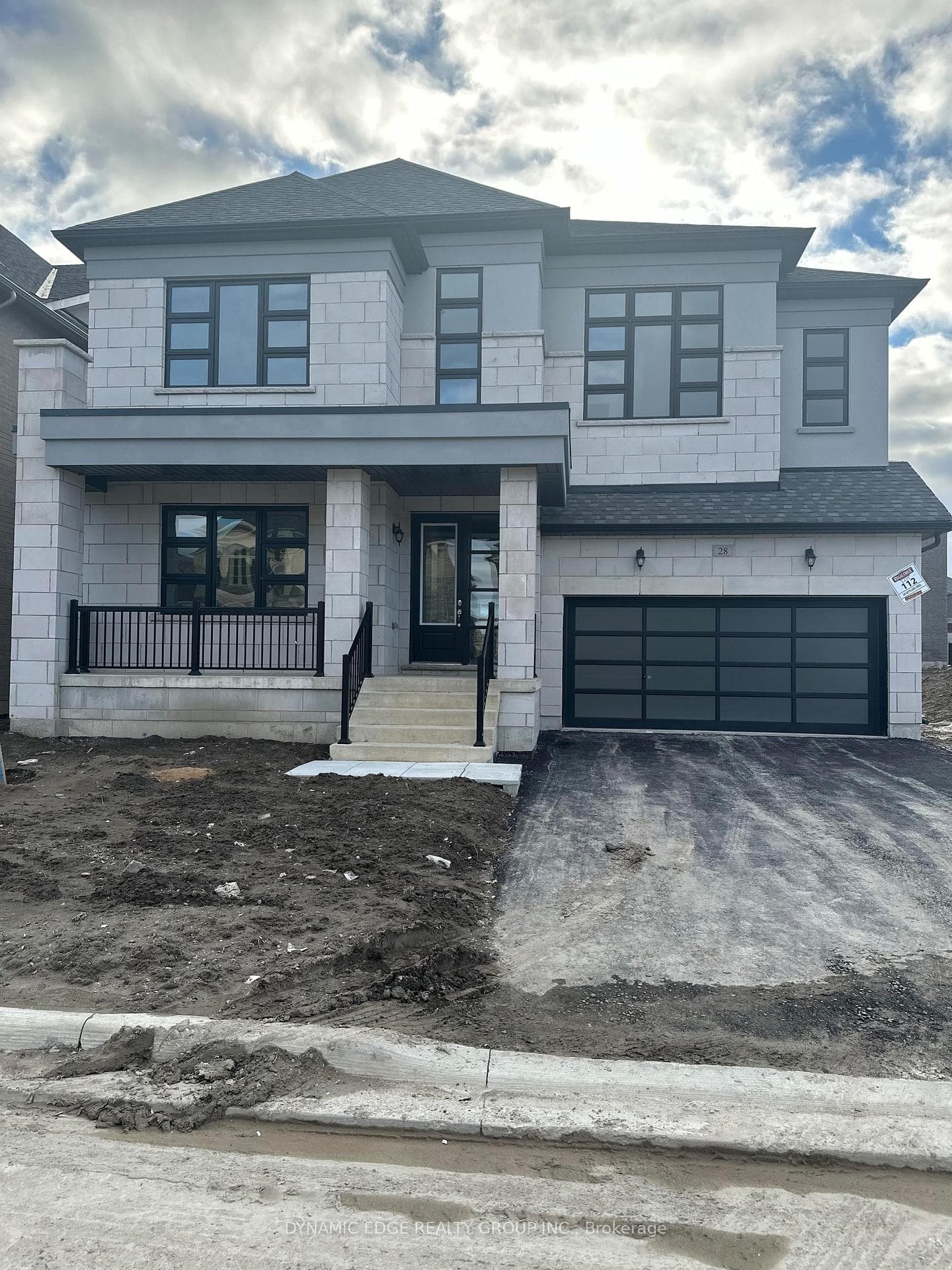 28 Settlers Crescent, Bradford West Gwillimbury, ON L3Z 4N3 - Photo 1