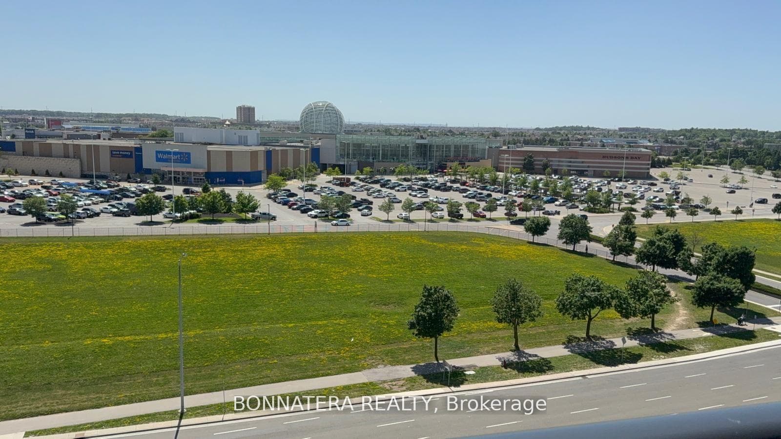 2495 Eglinton Avenue Unit 904, Mississauga, ON L5M 2T2 - Photo 1